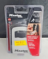 Master Lock 5401D Set-Your-Own Combination Wall Mount Key Safe Holds 5 Keys NEW