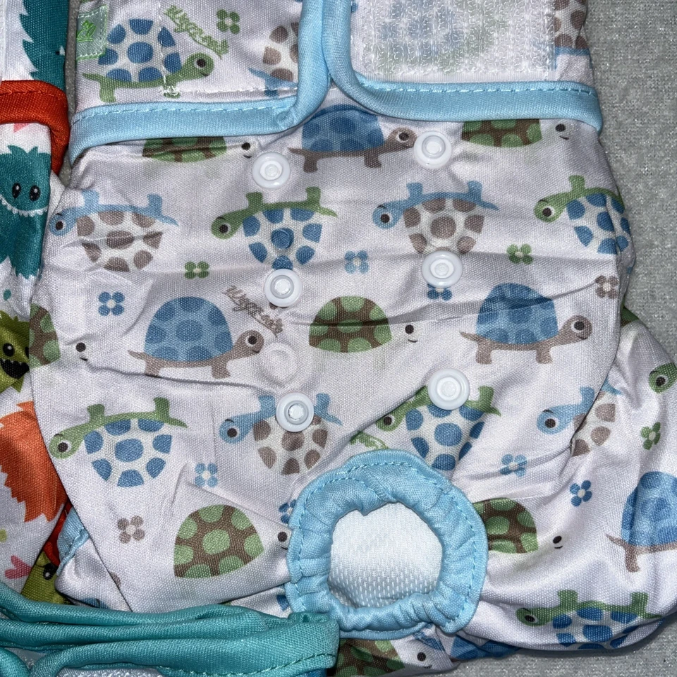 Wegreeco Washable Reusable Premium Dog Diapers, Set Of 3 Size Medium - Image 3 of 4