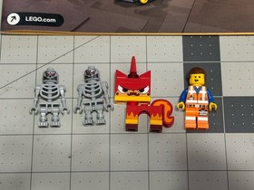 LEGO The LEGO Movie: Emmet's Construct-O-Mech (70814) complete set