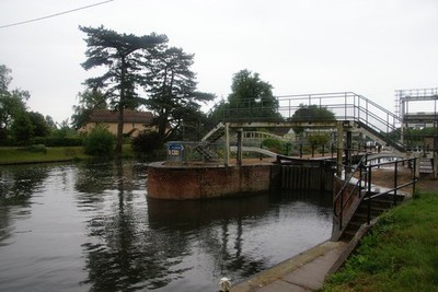 Foto A3 Köder Beißschloss Horningsea Hier ist eine Schleuse und ein Wehr, Whi c2014
