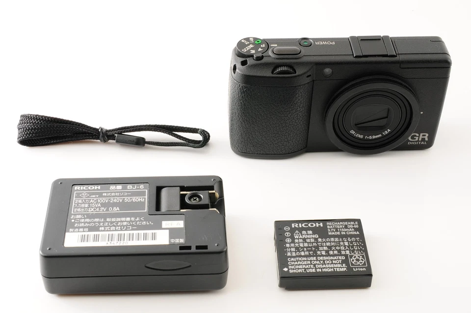 [Casi COMO NUEVA] Cámara digital compacta negra RICOH GR DIGITAL II 10,1 MP de Japón Foto 2 de 4