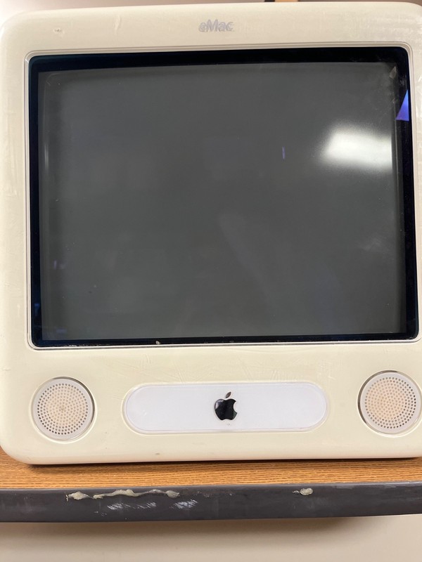 vintage computer, apple 2003 eMac, old