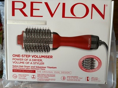 Revlon Salon One-Step Haartrockner und Volumiser Titanium Special Edition RVDR5279