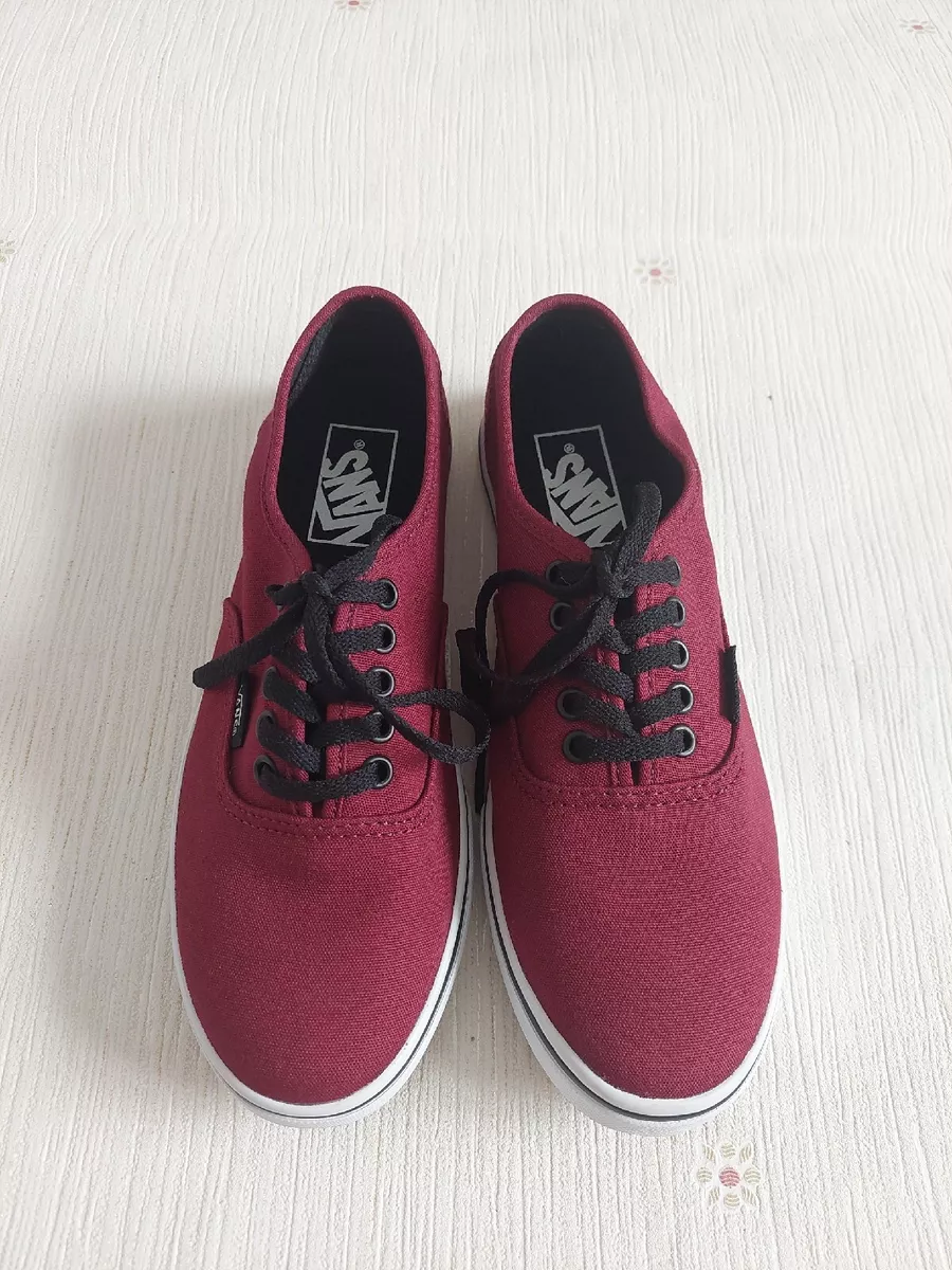 Boys vans hotsell size 3.5