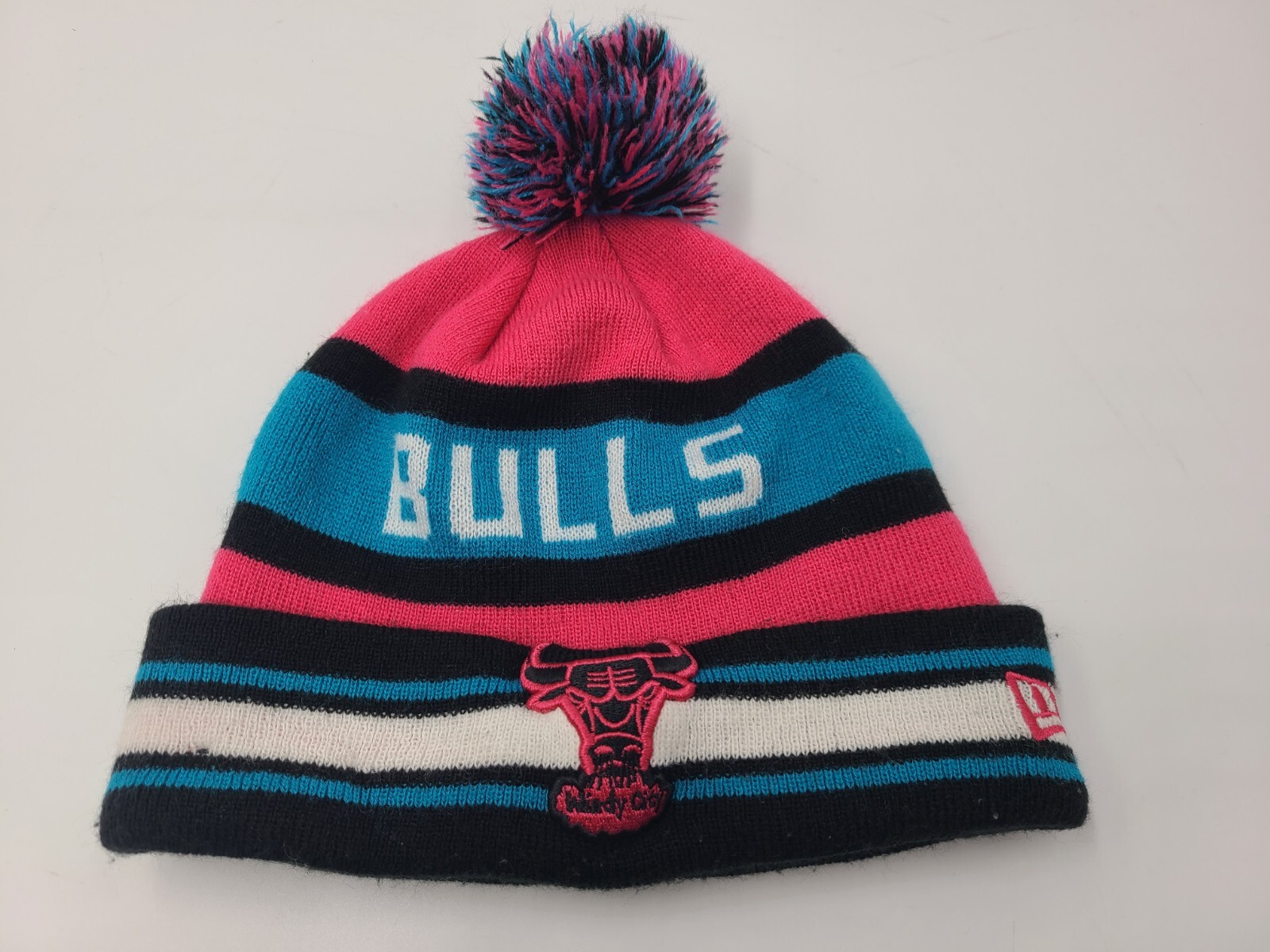 Chicago Bulls New Era Beanie Winter Knit Hat Stocking Cap Men Women Pink Blue