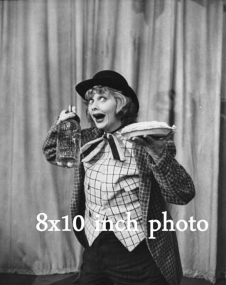LUCILLE BALL love lucy cream pie clown HOLLYWOOD Celebrity photo (187)