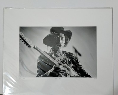 JIMI HENDRIX  by  ELLIOTT LANDY   -   Limited edition, numbered and sighed.
