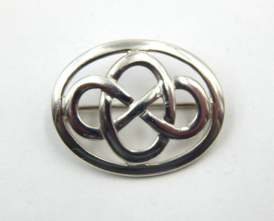 Vintage KH (Kit Heath) signed Scottish Sterling Silver Celtic Knot Brooch
