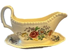 Copeland Spode “Romney” Gravy Boat With Attached Underplate – England