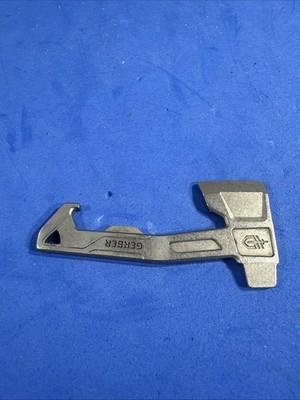 Gear Hatchet Keychain 3-in-1 Multitool, Clips to Pocket or Keychain with Silver