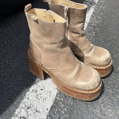 Destroy Women's Vintage 90s Chunky Platform Heeled Boots Tan Size 39 Pre-Owned