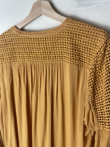 Isle Blouse Yellow Size 20 Crochet Floaty Button Up Boho Bohemian Shirt - Picture 7 of 7