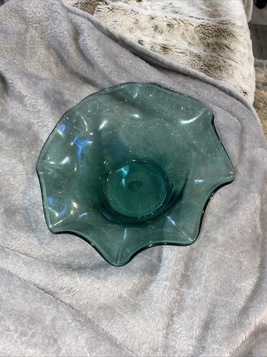 Vintage Blenko Hand Blown Sea Green Ruffled Glass Bowl
