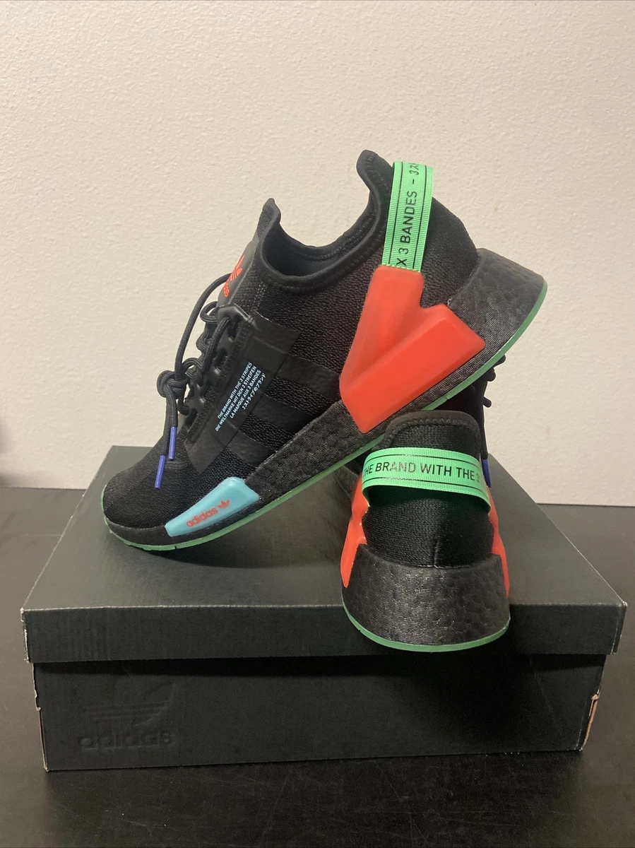 Adidas nmd r1 green and black cheap