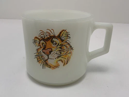 Vintage Anchor Hocking Fire King Tony Tiger Mug Milk Glass Esso Exxon D Handle