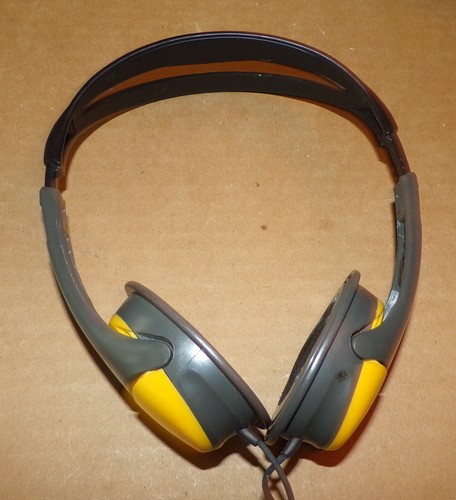 2 LETTORI CASSETTE VINTAGE PANASONIC RQ-A200 & WMSS SHOCKWAVE - RICAMBI/RIPARAZIONE - Foto 15 di 17