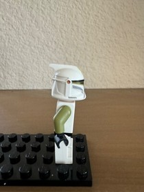 LEGO Star Wars Clone Trooper Sergeant Minifigure sw0438 75000 Green Markings