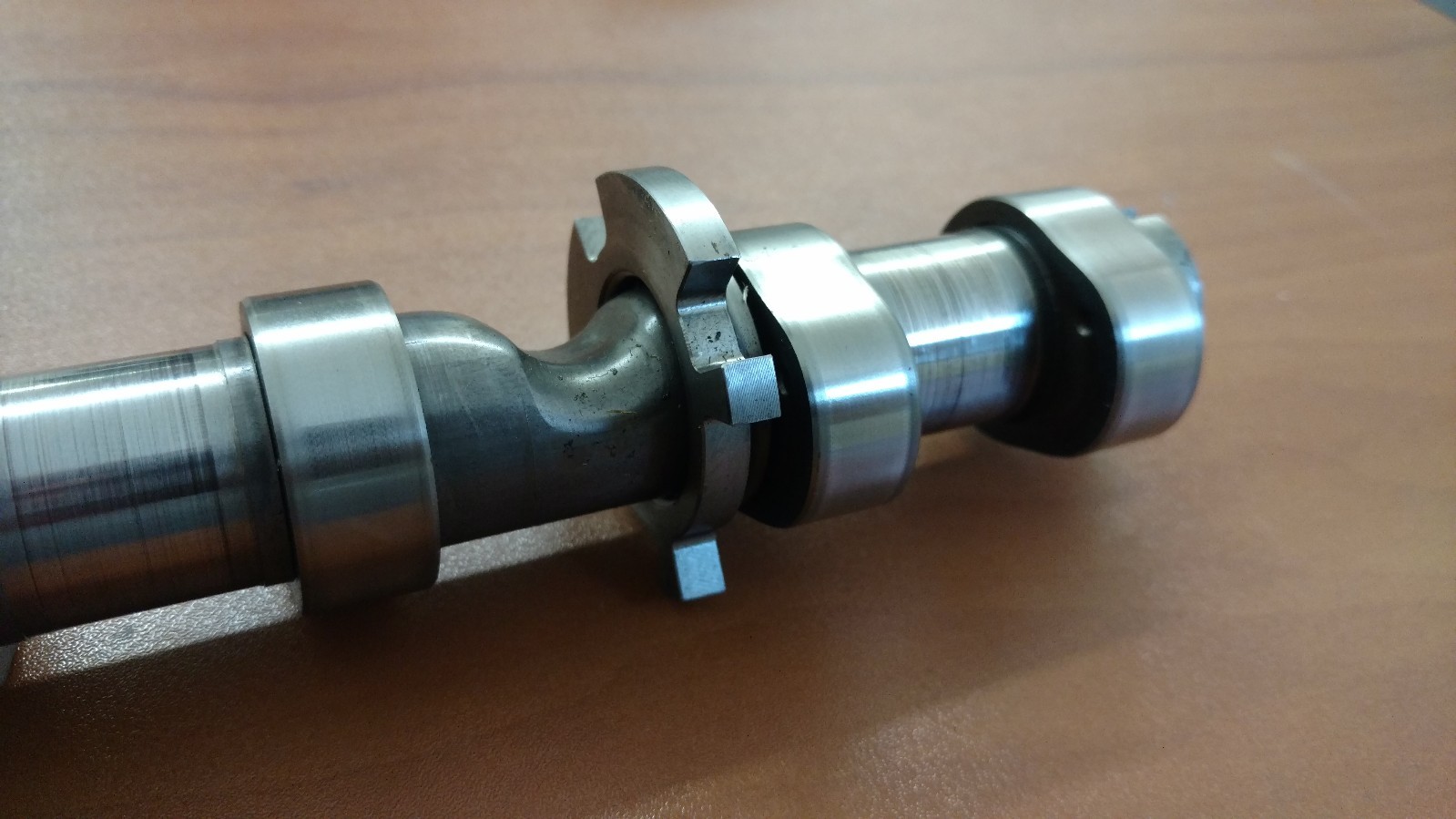 LAMBORGHINI GALLARDO CAMSHAFT INTAKE CAMSHAFT OEM 07L109101S
