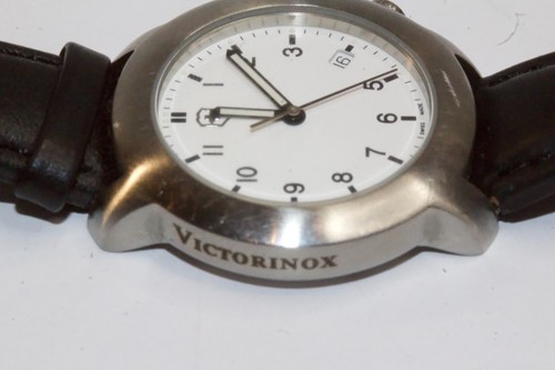 Men's Victorinox Swiss Army Watch - White Dial V7-00 Basic