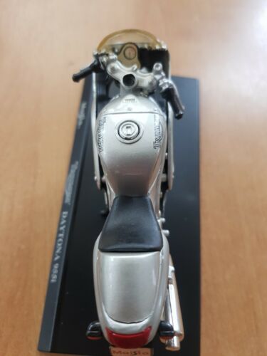 Motorrad Modell Collection 1:18 Ducati BMW Kawasaki Yamaha Triumph Honda ..... - Picture 103 of 213