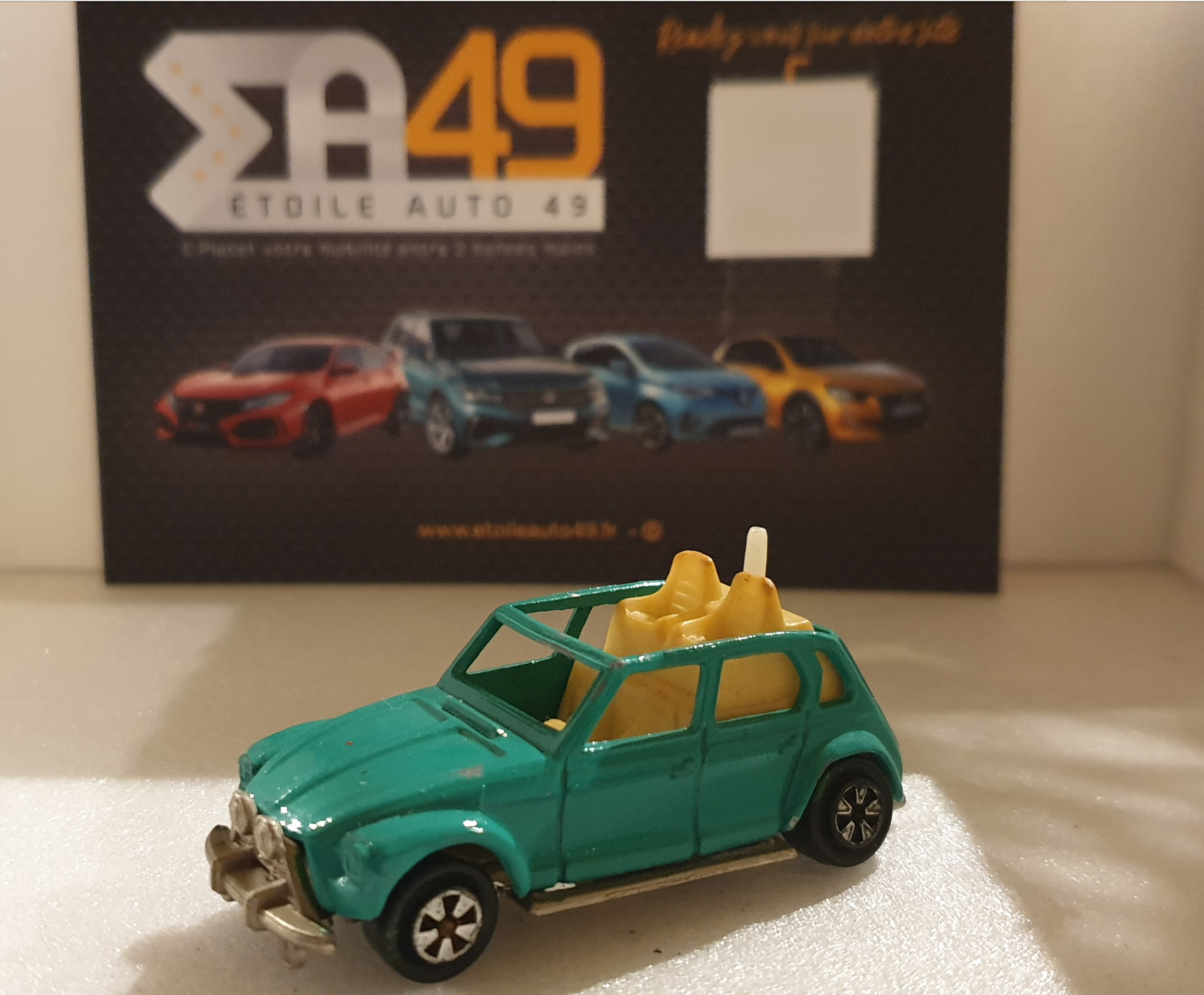 237 - MAJORETTE Citroen Dyane Maharadjah Rose EUR 70,00 - FR