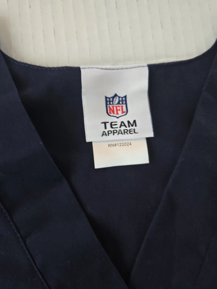 NFL Licensed Dudz Broncos Team Medical Scrub Shirt Top Size XS - Image 3 of 4