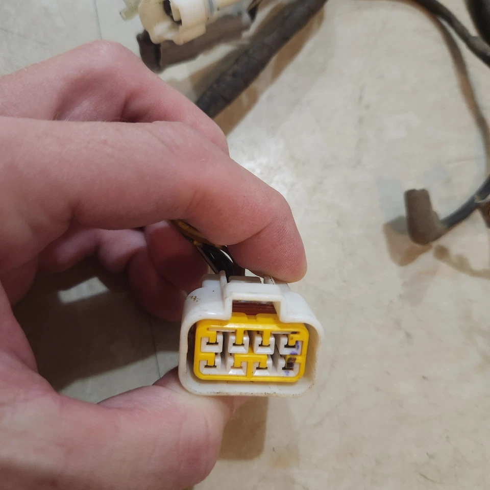 Yamaha TTR125E TTR125LE 2005-2007 arnés de cables conjunto de telar OEM 1B2-H2590-10-00 Foto 2 de 4