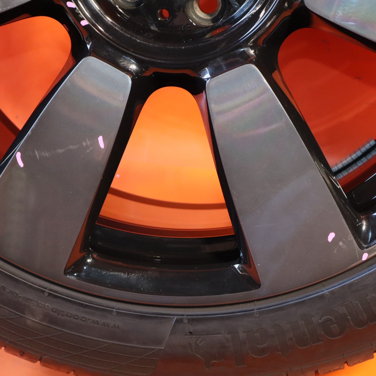 Rolls-Royce Cullinan 2019-2021 Front Wheel P/N 6882835