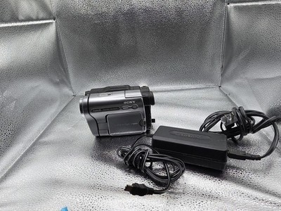 SONY HANDYCAM Video8 CCD-TR280 ② Sony DCR-TRV280 Digital8 Hi-8