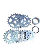 SHIMANO DURA-ACE UG Uniglide Kassette, 8fach, 14-24 Zähne, silber