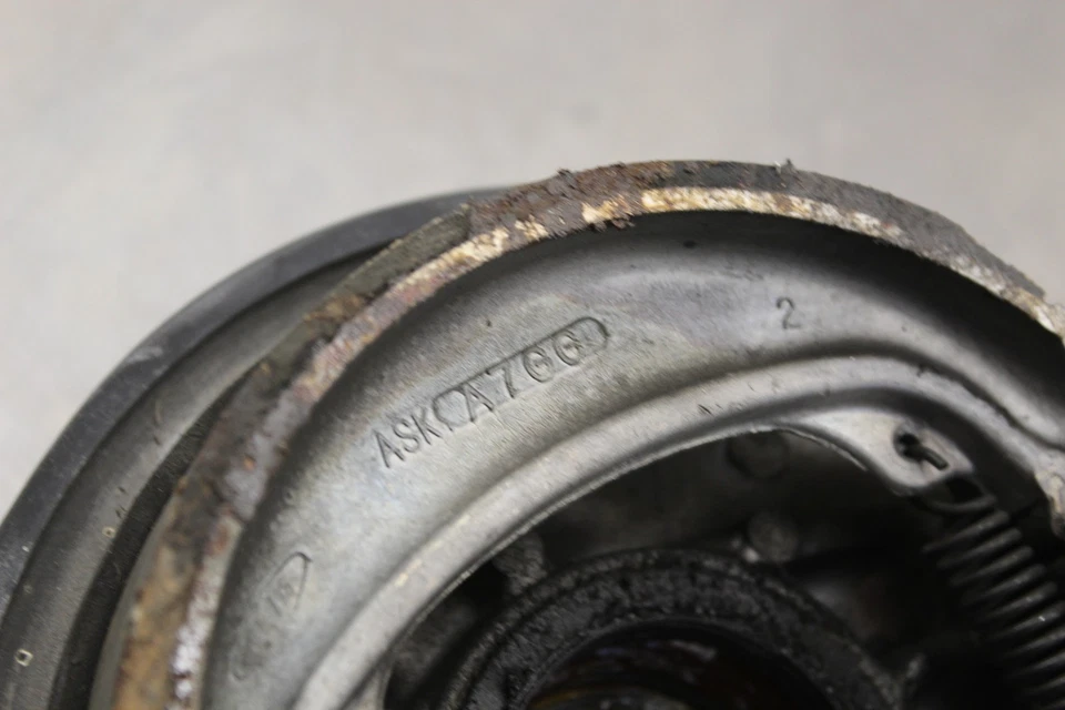 Honda XL500S 1979 montaje de tambor de freno delantero O917 Foto 4 de 4