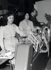 Photo de presse vintage France Gerbeur Électrique Automatic 1960 tirage 18x13 CM