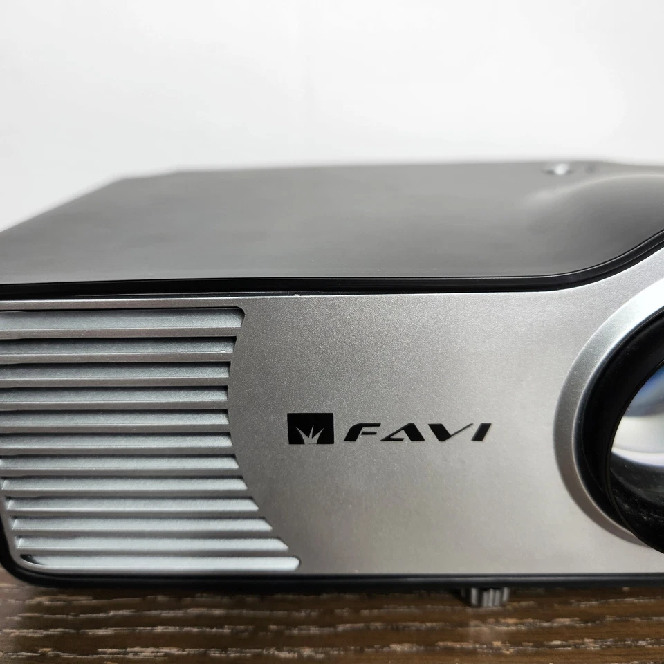FAVI RioHD-LED-2 Portable Projector & Power Cord Only UNTESTED AS IS READ - Image 2 of 4