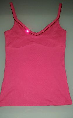 Benetton Tanktop XS fuxia himbeere mit Pailletten fuchsia