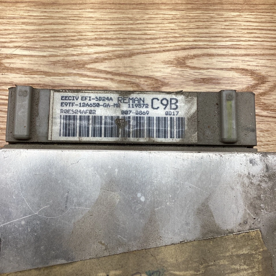 Módulo de control del motor Ford Bronco II 1990 E9TF-12A650-GA Foto 2 de 2