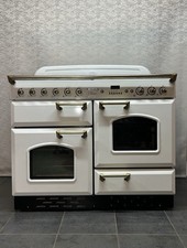 RANGEMASTER CLASSIC LEISURE 110cm FULL GAS RANGE COOKER IN WHITE AND GOLD TRIM