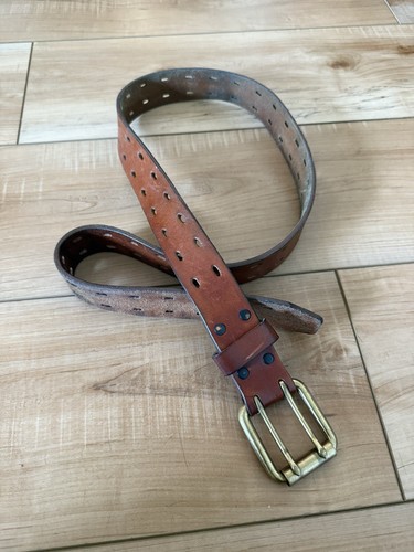 Duluth Trading Co Holier Than Thou Work Brown Leather Belt Mens 38 Brass Buckle - Picture 3 of 13