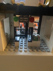 Vintage LEGO CITY: Police Station (7237) - 99% Complete With Minifigures Retired