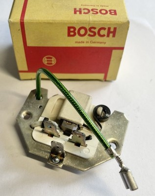 Bosch 1124336047 Halter Kohlebürsten 14V Oldtimer Generator Carbon Brush Holder