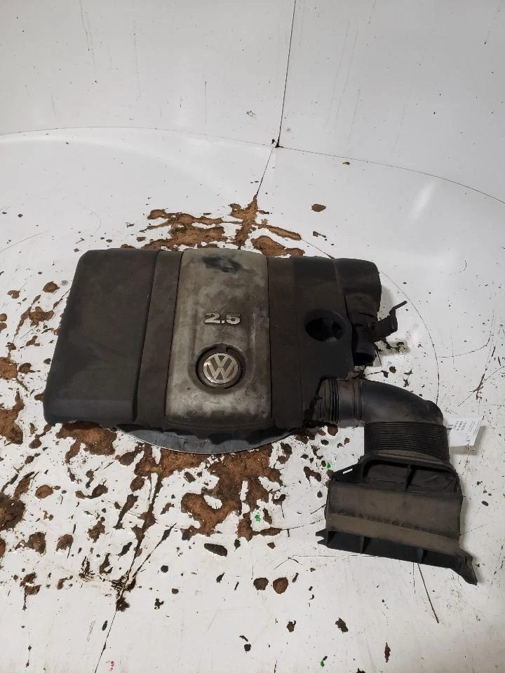 Air Cleaner 2.5L Fits 05-08 JETTA 1415901 - Image 2 of 4