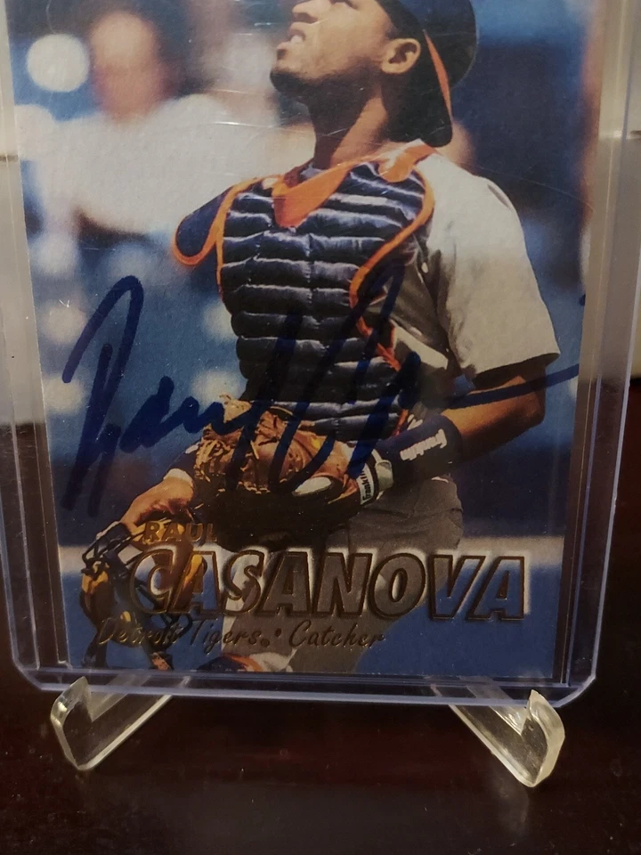 1997 Fleer Raul Casanova #95 Autographed B - Image 2 of 4