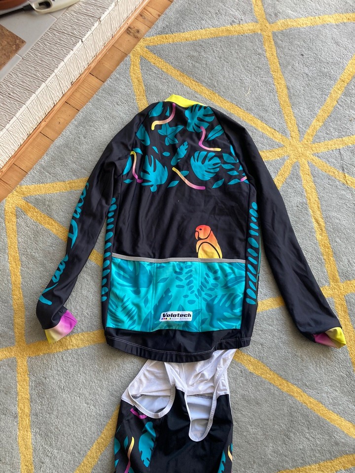 Cycle Kit Bundle Large Winter Jersey Short Sleeve Shorts Large Velo