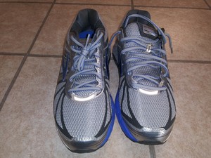 brooks beast 11 silver