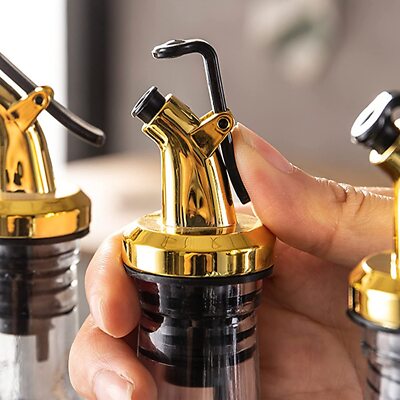 Ausgießer für Flaschen Öl Essig Spender Wein Dosierer Flaschenausgießer in Gold