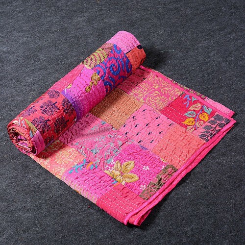 Vintage Patchwork Kantha Quilt Bedspread Indian Handmade Quilt Throw Silk Quilt - Picture 6 of 7