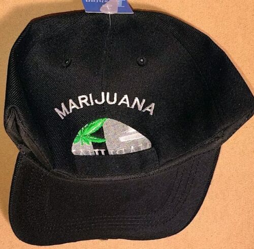 Black I Love Marijuana Weed Leaf Adjustable snap Back Cap Pot Leaf Hat 420 Blunt - Picture 2 of 2