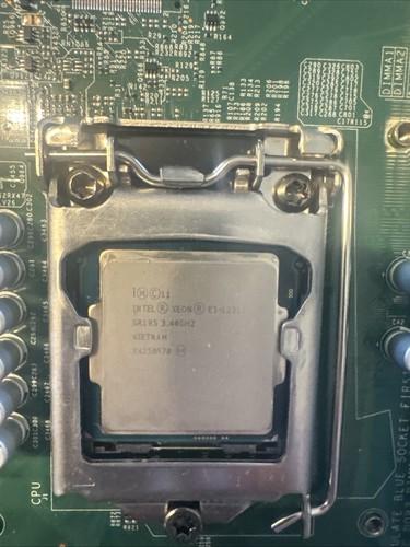 SuperMicro X10SAE Board, Xeon E3-1231 V3 @ 3.40GHz, 32GB DDR3 ECC, I/O Shield - Picture 2 of 4