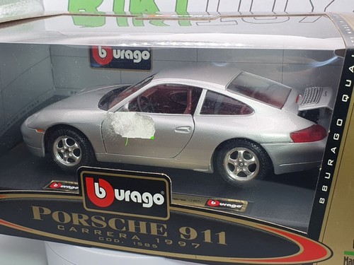 Porsche 911 996 Burago 1/24 Argento 1997 - Foto 3 di 4