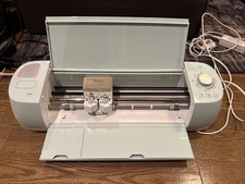 Cricut CXPL202 Explore Air 2 DYI Smart Cutting Embossing Machine Blue