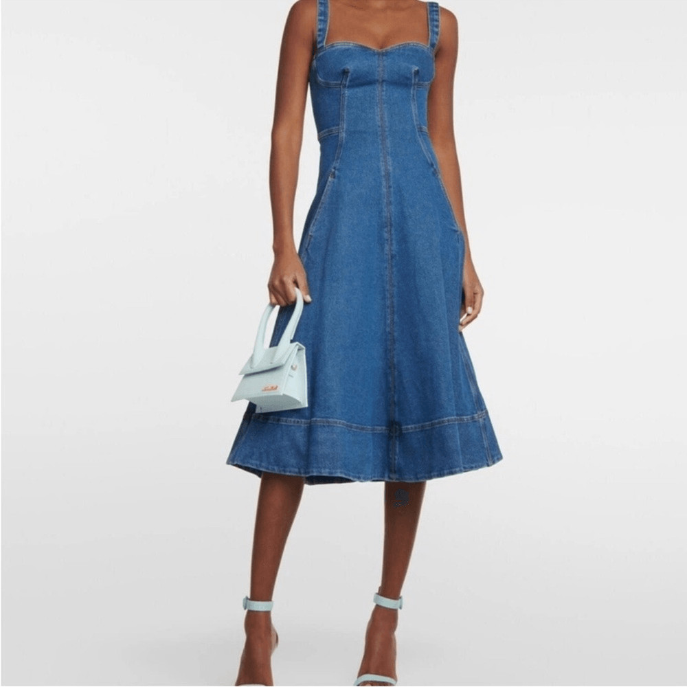 Oscar de la Renta Sweetheart-Neck Denim Dress